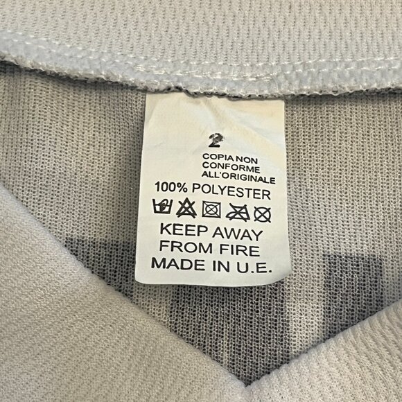 JUVENTUS F.C. Football Fan Version Jersey Child's Size 2 Cristiano Ronaldo #7 - Picture 2 of 4